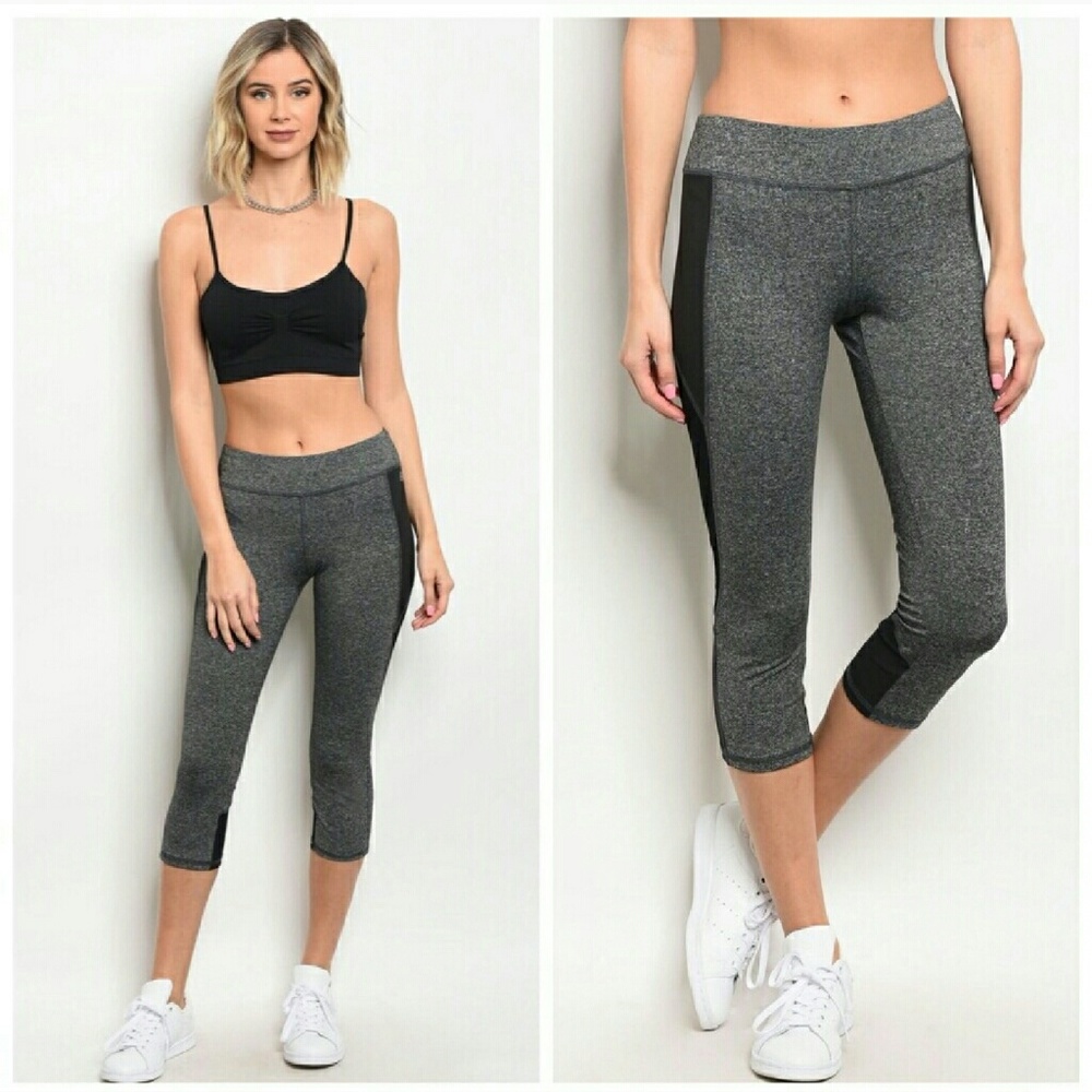Popular Basics Mesh Panel Cropped Workout Leggings Size S NEW